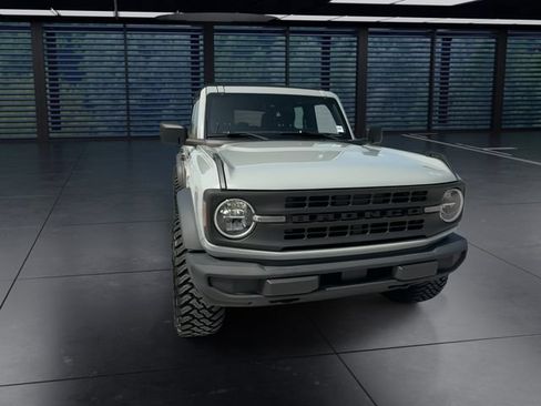 Used 2022 Ford Bronco 4-Door AWD/4WD image 3