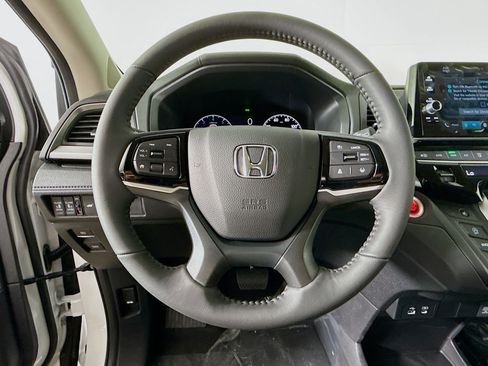 New 2026 Honda Odyssey EX-L image 11