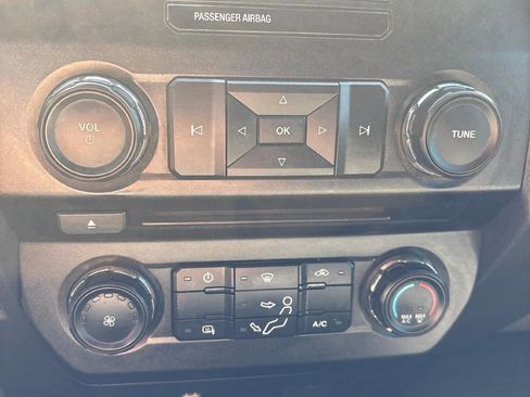 Used 2017 Ford F350 XL w/ Power Equipment Group AWD/4WD image 16
