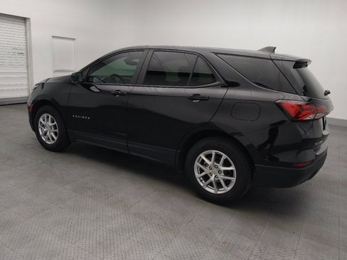 Used 2022 Chevrolet Equinox LS AWD/4WD image 3