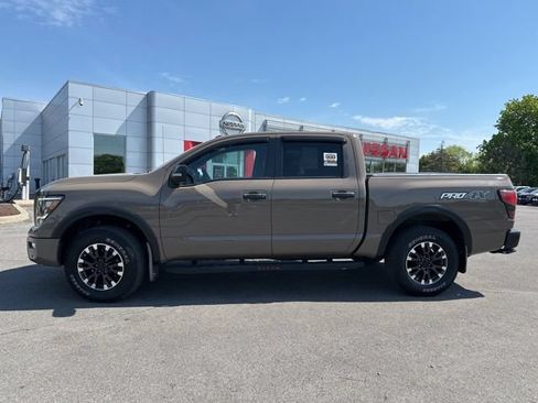 Used 2021 Nissan Titan PRO-4X w/ Pro-4x Convenience Package AWD/4WD image 2