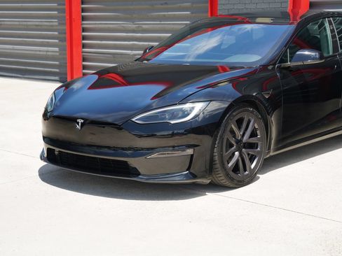 Used 2022 Tesla Model S AWD/4WD image 2