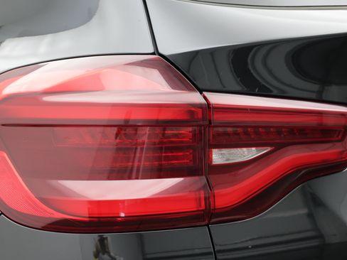 Used 2019 BMW X3 sDrive30i w/ Convenience Package RWD image 12