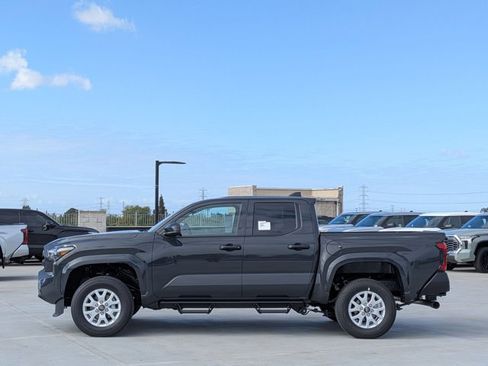 New 2026 Toyota Tacoma SR RWD image 5