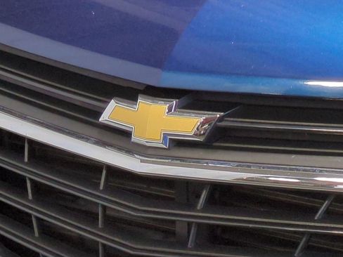 Used 2020 Chevrolet Equinox LT w/ Driver Convenience Package FWD image 15