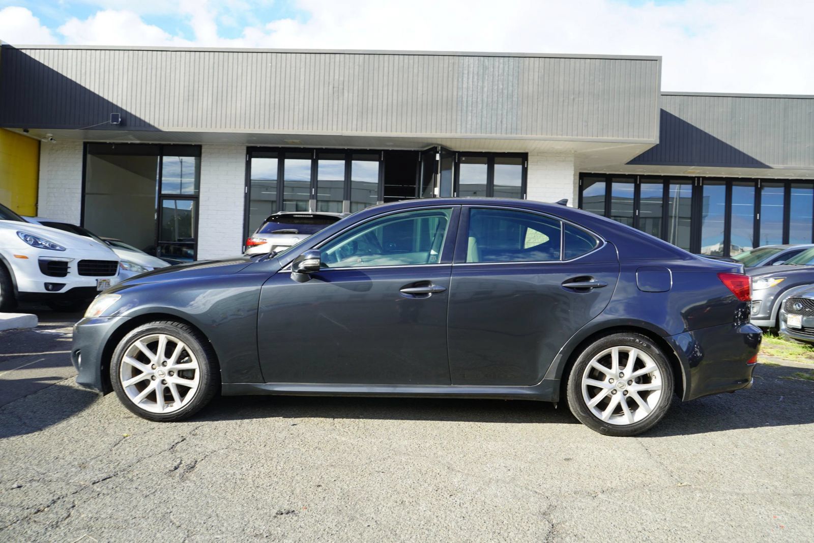 Used 2011 Lexus IS 250 RWD image 2