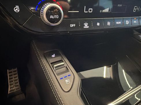 Certified 2025 Kia Telluride SX X-Line AWD/4WD image 32