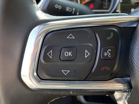 Used 2023 Jeep Gladiator Overland image 35