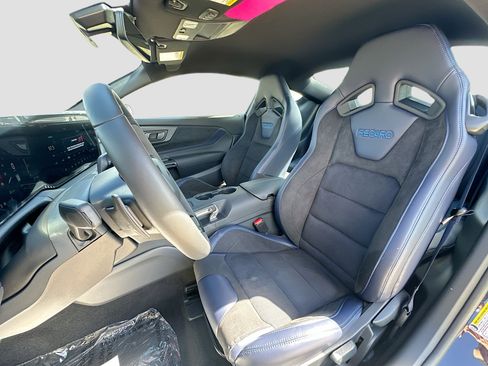 New 2025 Ford Mustang Dark Horse image 15