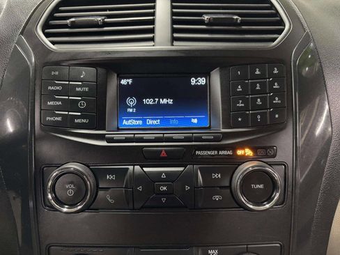 Used 2018 Ford Explorer FWD image 31