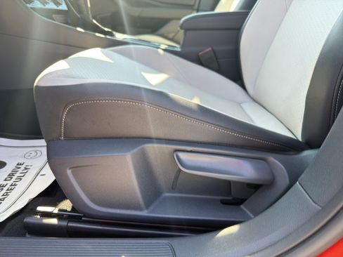 Used 2020 Volkswagen Jetta R-Line w/ R-Line Cold Weather Package FWD image 13