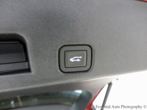 New 2026 Chevrolet Traverse LT w/ Driver Confidence Package image 21