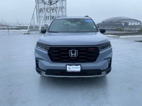 Certified 2023 Honda Pilot TrailSport image 7