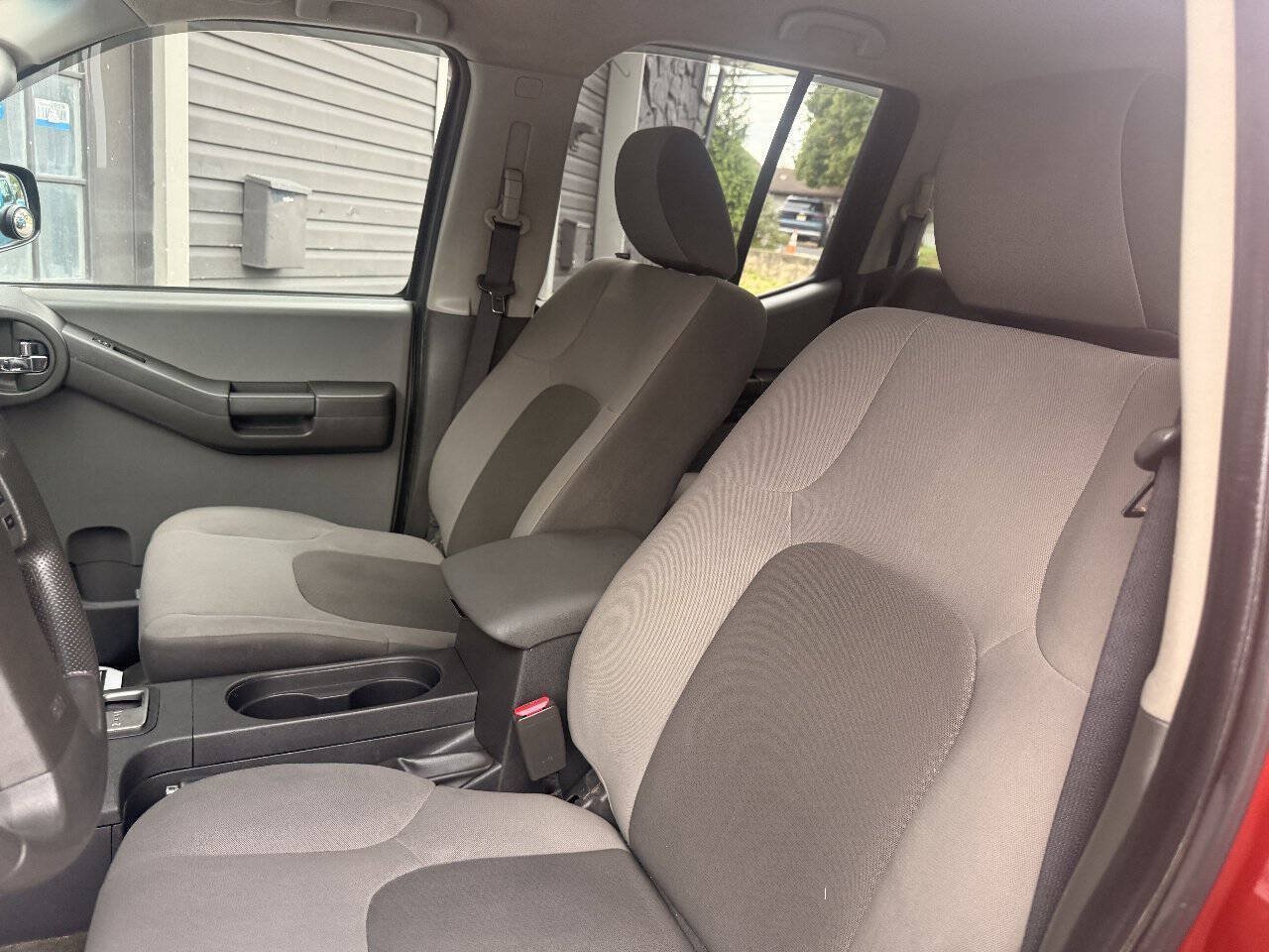 Used 2013 Nissan Xterra X AWD/4WD image 13