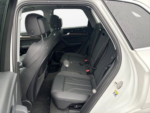 Used 2024 Audi Q5 2.0T Premium Plus image 13
