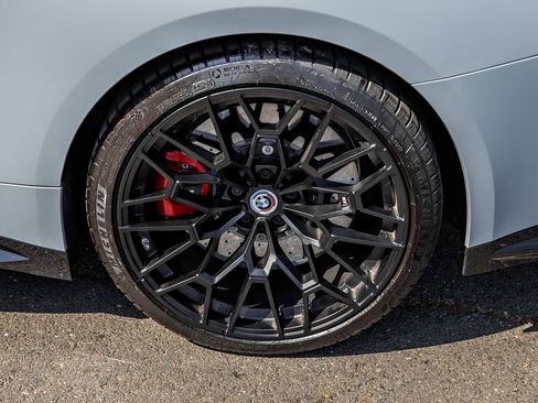 Used 2023 BMW M4 CSL RWD image 14