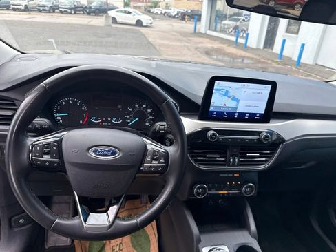 Used 2021 Ford Escape SE w/ Convenience Package AWD/4WD image 19