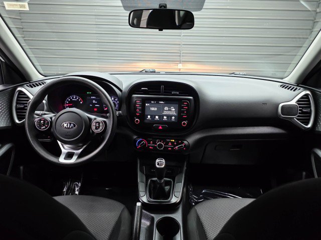 Used 2021 Kia Soul LX FWD image 12