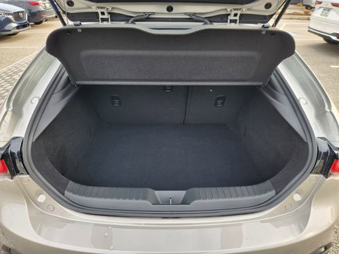 Certified 2025 MAZDA MAZDA3 s image 19