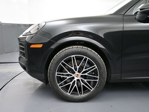 New 2026 Porsche Cayenne image 12