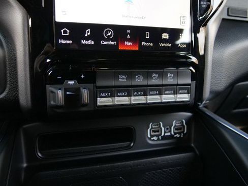 Used 2024 RAM 3500 Laramie w/ Night Edition image 24