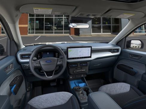 New 2025 Ford Maverick XLT w/ XLT Luxury Package image 9