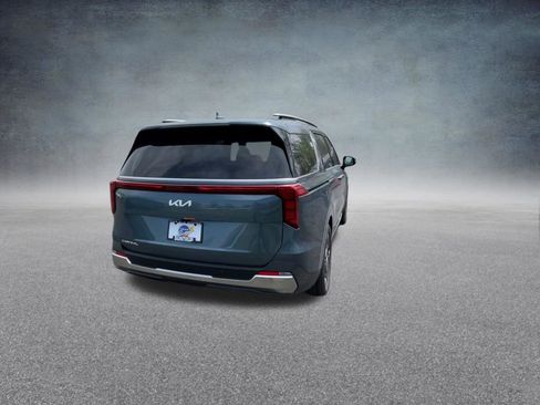 Used 2025 Kia Carnival SX image 21