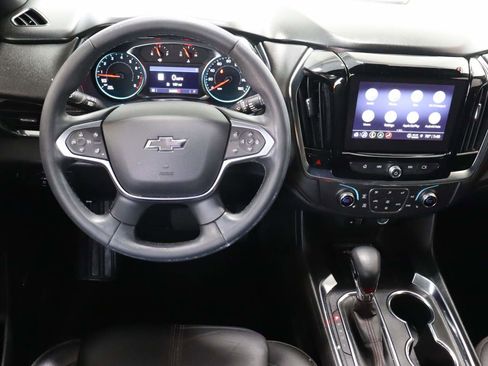 Used 2023 Chevrolet Traverse RS image 12