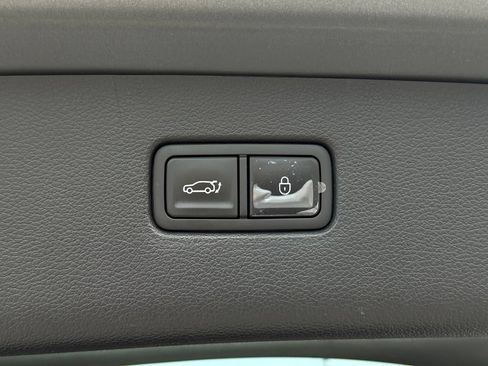Used 2025 Genesis GV80 2.5T Select AWD/4WD image 18