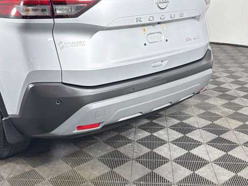 Used 2023 Nissan Rogue SV w/ SV Premium B Package AWD/4WD image 38