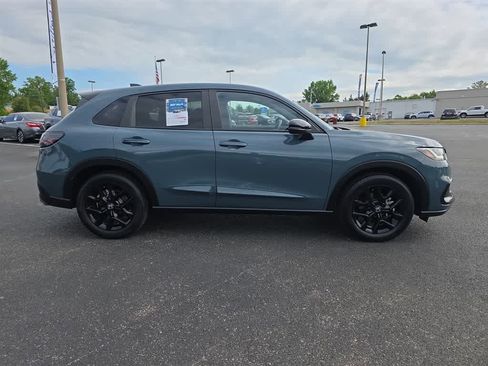 Certified 2024 Honda HR-V Sport image 3
