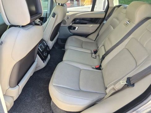 Used 2018 Land Rover Range Rover Supercharged AWD/4WD image 11
