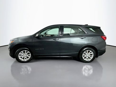 Used 2019 Chevrolet Equinox LS AWD/4WD image 4