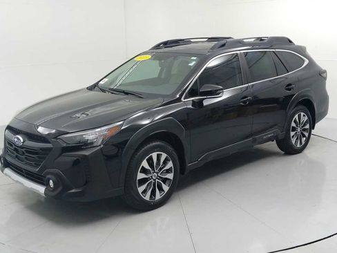Certified 2023 Subaru Outback Limited image 4