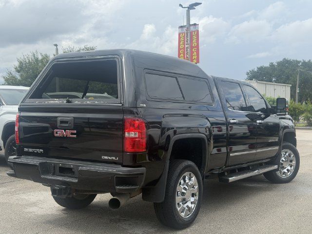 Used 2017 GMC Sierra 2500 Denali w/ Duramax Plus Package AWD/4WD image 3