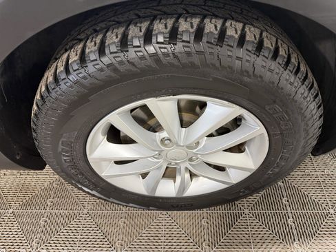 Used 2018 Kia Sorento LX AWD/4WD image 10