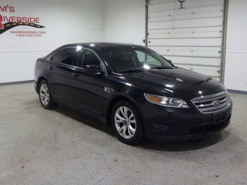 Used 2011 Ford Taurus SEL w/ 201A Rapid Spec Order Code image 5
