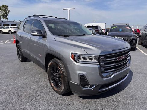 Used 2023 GMC Acadia AT4 w/ Technology Package AWD/4WD image 7