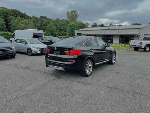 Used 2017 BMW X4 xDrive28i image 7