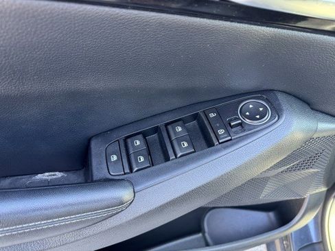 Used 2021 Kia Seltos EX image 12