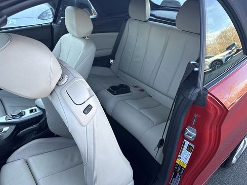 Used 2017 BMW 230i xDrive Convertible image 12