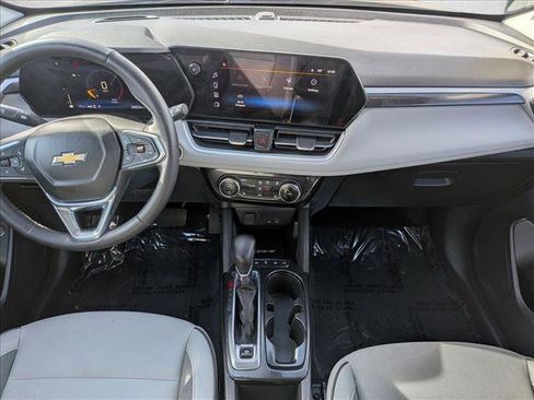 Used 2024 Chevrolet TrailBlazer LT w/ Convenience Package image 18