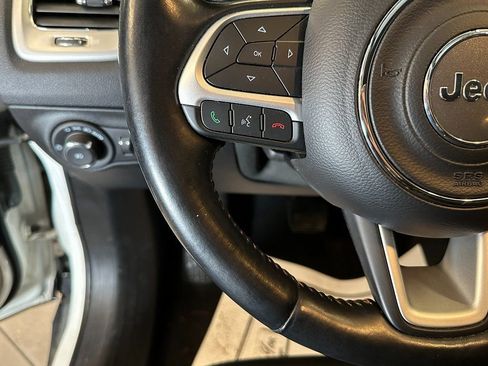 Used 2021 Jeep Compass Latitude w/ Convenience Group AWD/4WD image 10