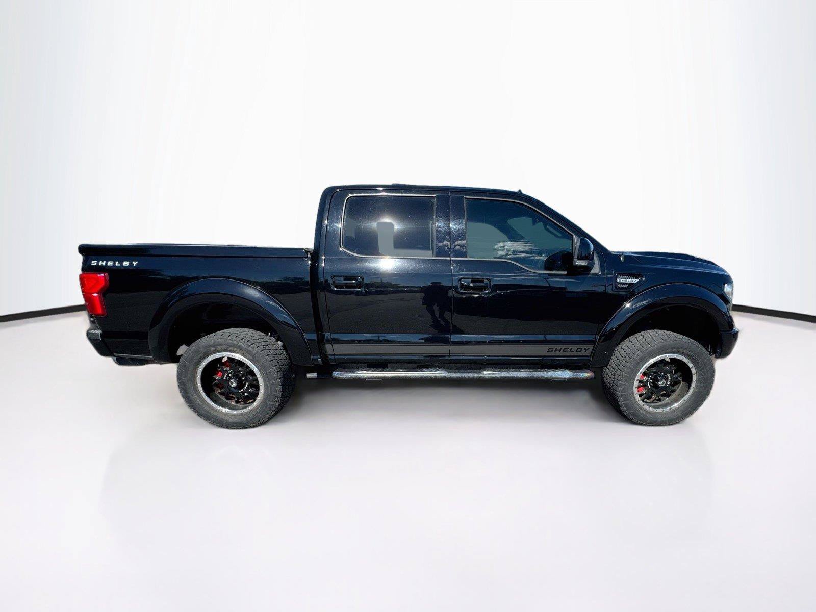 Used 2018 Ford F150 Lariat w/ Equipment Group 502A Luxury AWD/4WD image 6