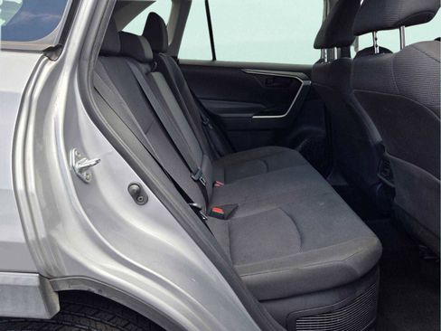 Used 2020 Toyota RAV4 LE w/ All Weather Liner Package AWD/4WD image 19