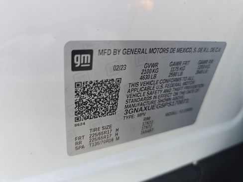 Used 2023 Chevrolet Equinox LT image 37