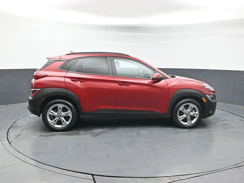 Used 2023 Hyundai Kona SEL w/ Winter Weather Package image 7
