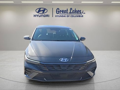 New 2026 Hyundai Elantra Limited FWD image 1