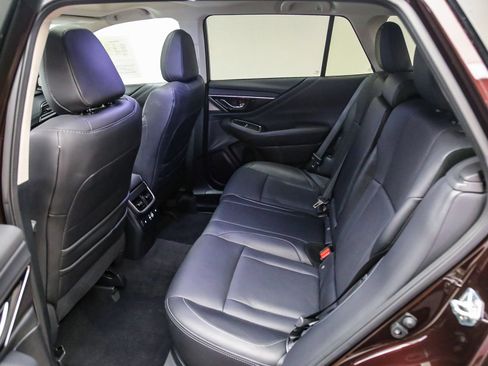 Used 2024 Subaru Outback Limited AWD/4WD image 19