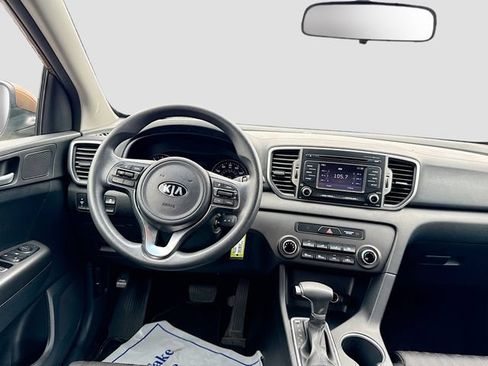 Used 2017 Kia Sportage LX AWD/4WD image 28